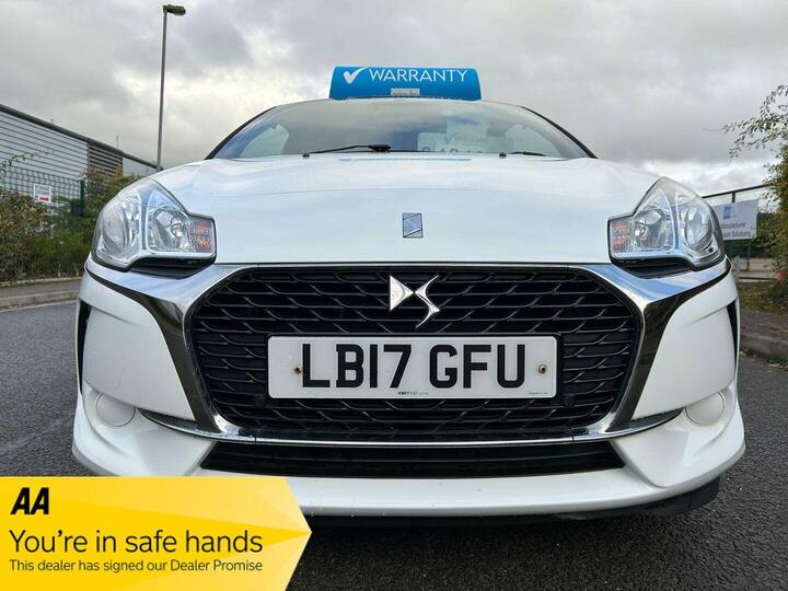 DS AUTOMOBILES DS 3 1.2 PureTech Chic Euro 6 3dr DS AUTOMOBILES DS 3 1.2 PureTech Chic Euro 6 3dr