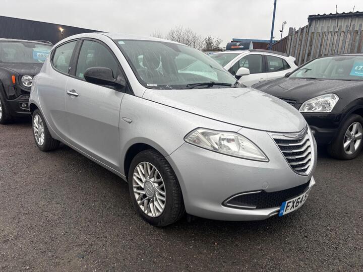Chrysler Ypsilon 1.2 SE Euro 5 (s/s) 5dr