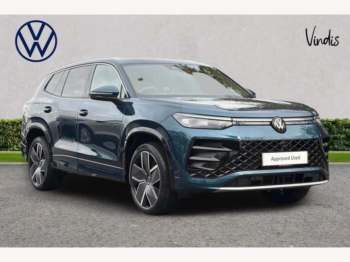 Volkswagen Tayron 2.0 TSI R-Line DSG 4Motion Euro 6 (s/s) 5dr Volkswagen Tayron 2.0 TSI R-Line DSG 4Motion Euro 6 (s/s) 5dr