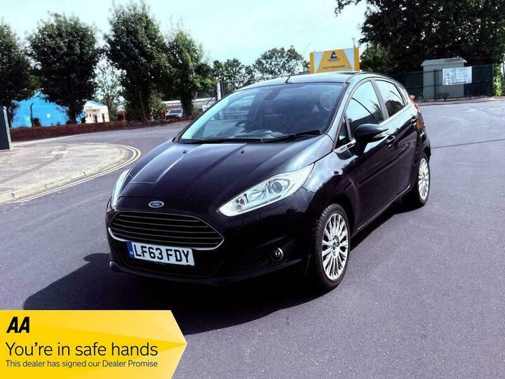 Ford Fiesta 1.5 TDCi Titanium Euro 5 5dr