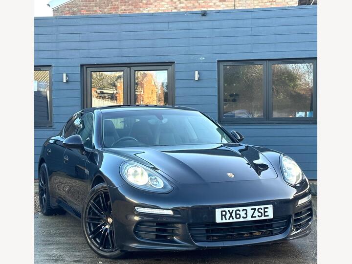 Porsche Panamera 3.0D V6 TiptronicS Euro 5 (s/s) 5dr Porsche Panamera 3.0D V6 TiptronicS Euro 5 (s/s) 5dr