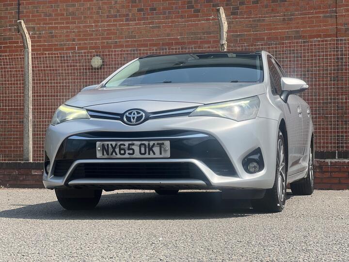 Toyota Avensis 2.0 D-4D Business Edition Plus Touring Sports Euro 6 (s/s) 5dr