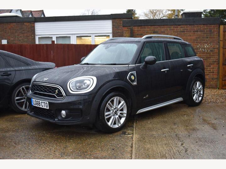 MINI COUNTRYMAN 1.5 7.6kWh Cooper SE Auto ALL4 Euro 6 (s/s) 5dr