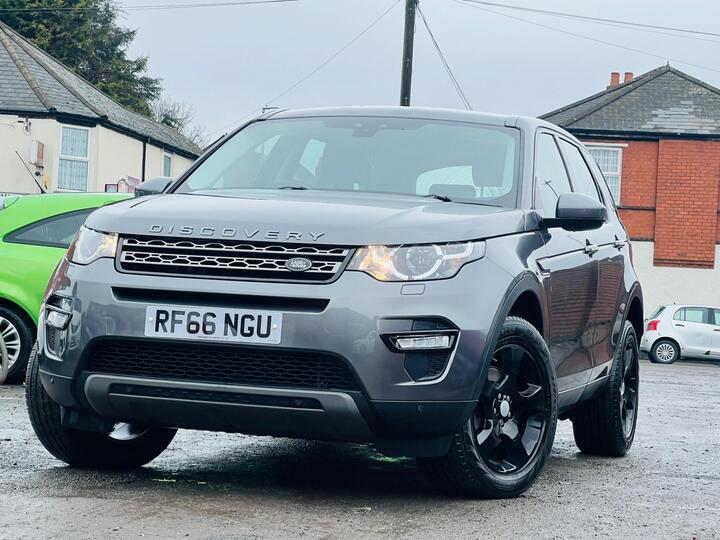 Land Rover Discovery Sport 2.0 TD4 SE Tech 4WD Euro 6 (s/s) 5dr (5 Seat) Land Rover Discovery Sport 2.0 TD4 SE Tech 4WD Euro 6 (s/s) 5dr (5 Seat)