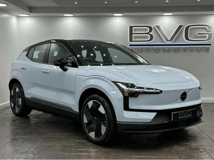 Volvo EX30 Twin Performance 69kWh Plus Auto AWD 5dr