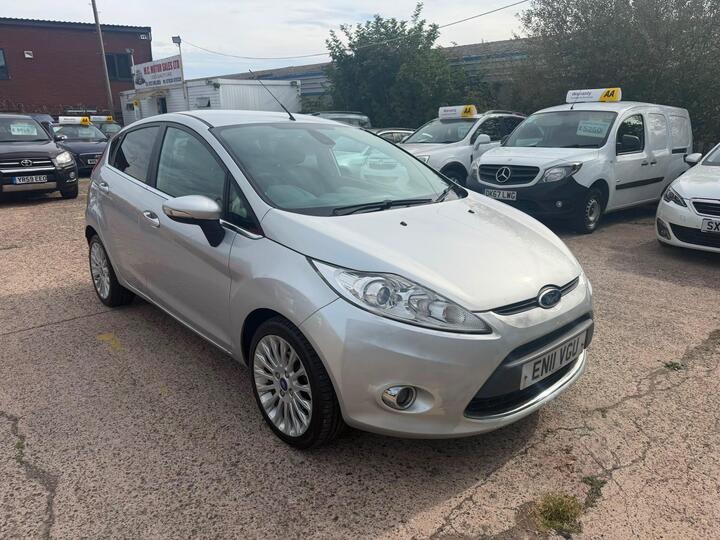Ford Fiesta 1.4 TDCi DPF Titanium 5dr