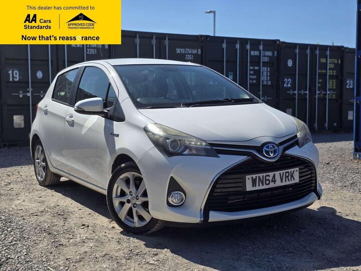 Toyota Yaris 1.5 VVT-h Excel E-CVT Euro 6 5dr (15in Alloy)