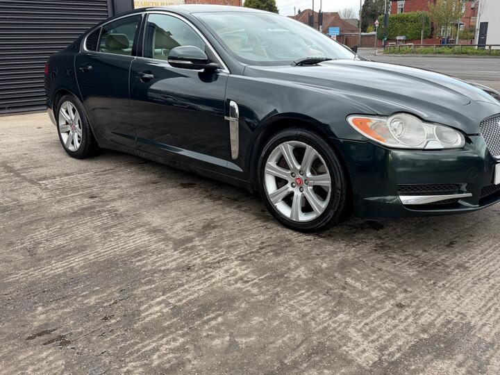 Jaguar XF 3.0d V6 Luxury Auto Euro 5 4dr