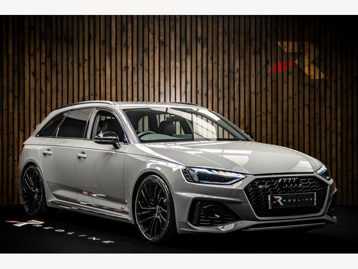 Audi RS4 Avant 2.9 TFSI V6 Carbon Black Tiptronic Quattro Euro 6 (s/s) 5dr Audi RS4 Avant 2.9 TFSI V6 Carbon Black Tiptronic Quattro Euro 6 (s/s) 5dr