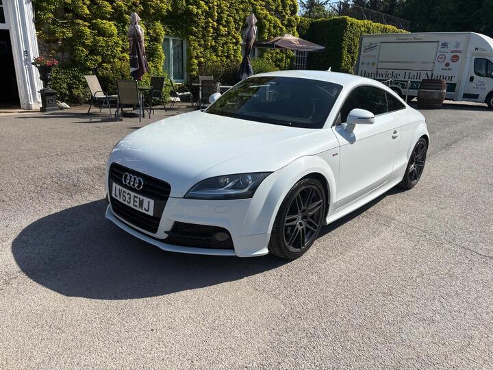 Audi TT 2.0 TFSI Black Edition Euro 5 (s/s) 3dr
