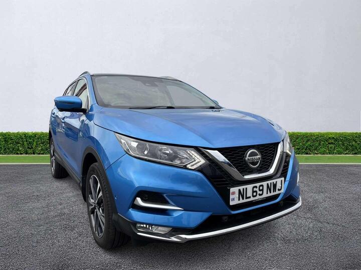 Nissan QASHQAI 1.3 DIG-T N-Connecta Euro 6 (s/s) 5dr