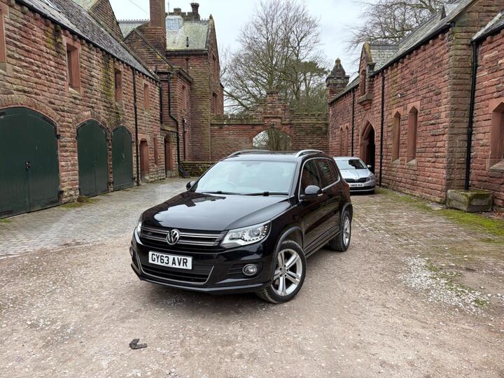 Volkswagen Tiguan 2.0 TDI BlueMotion Tech R-Line DSG 4WD Euro 5 (s/s) 5dr