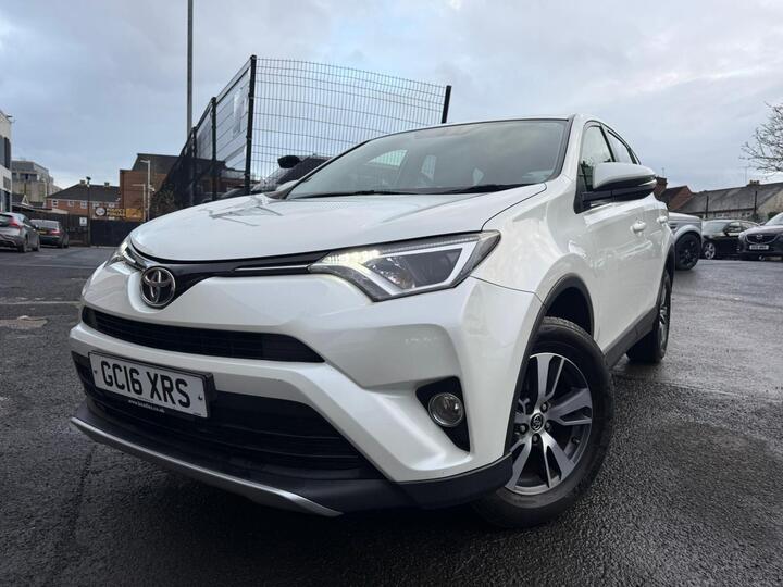 Toyota RAV4 2.0 D-4D Business Edition Euro 6 (s/s) 5dr