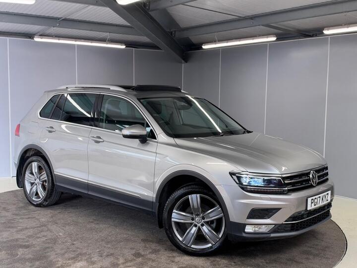 Volkswagen Tiguan 2.0 TDI BlueMotion Tech SEL DSG 4Motion Euro 6 (s/s) 5dr