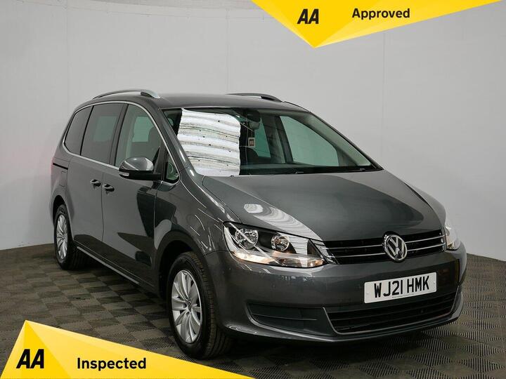 Volkswagen Sharan 1.4 TSI SE Nav DSG Euro 6 (s/s) 5dr Volkswagen Sharan 1.4 TSI SE Nav DSG Euro 6 (s/s) 5dr