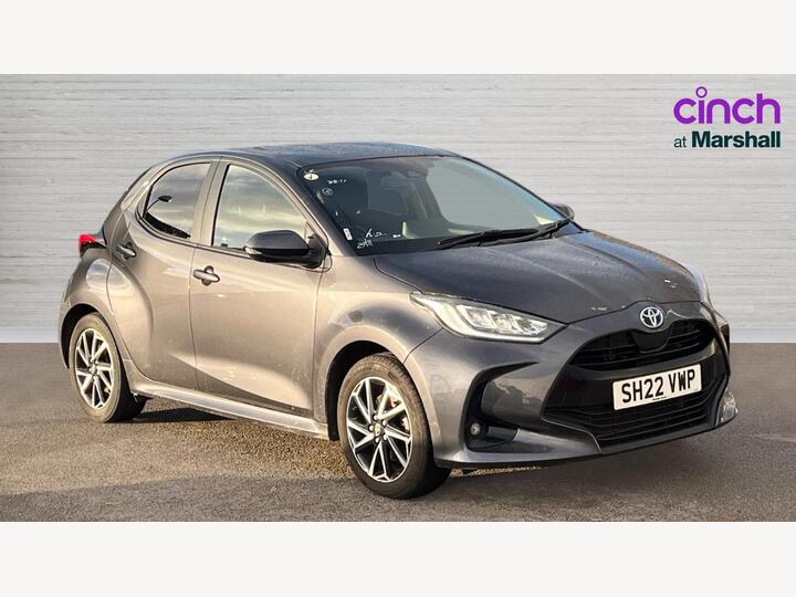 Toyota Yaris 1.5 VVT-h Design E-CVT Euro 6 (s/s) 5dr