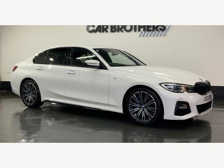 BMW 3 SERIES 2.0 330i M Sport Auto Euro 6 (s/s) 4dr BMW 3 SERIES 2.0 330i M Sport Auto Euro 6 (s/s) 4dr