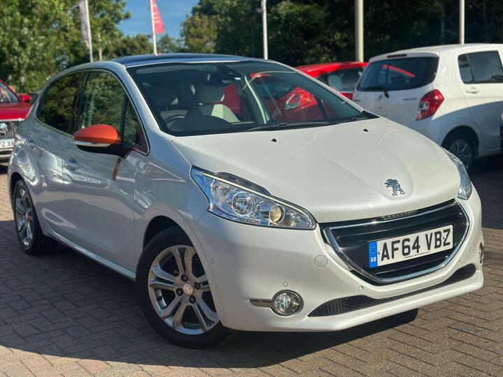 Peugeot 208 1.2 VTi PureTech Roland Garros Euro 5 5dr