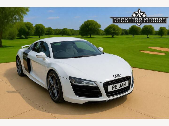 Audi R8 4.2 FSI V8 S Tronic Quattro Euro 5 2dr