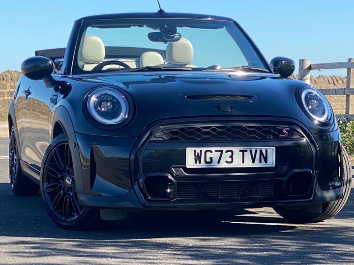 MINI Convertible 2.0 Cooper S Exclusive Steptronic Euro 6 (s/s) 2dr