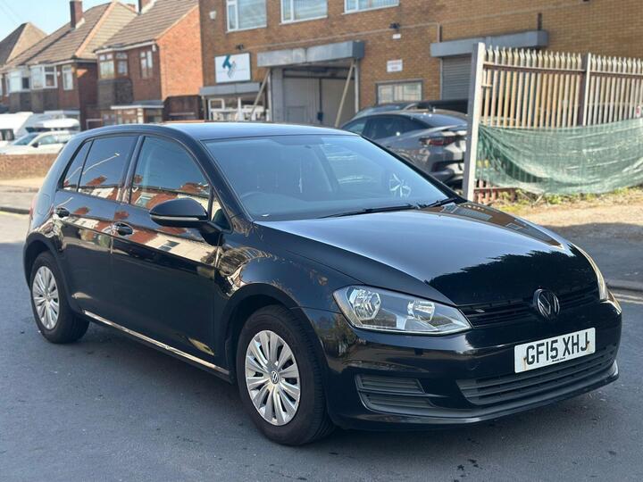 Volkswagen Golf 1.6 TDI BlueMotion Tech S Euro 5 (s/s) 5dr