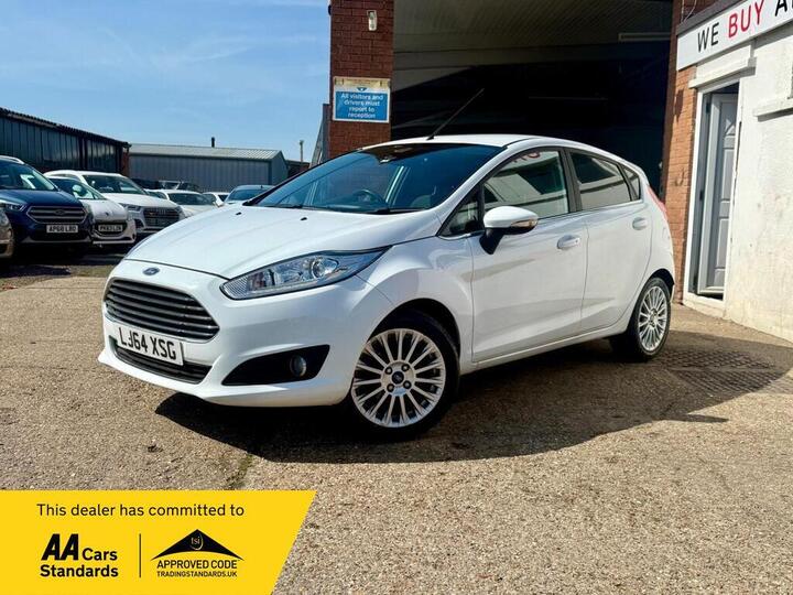 Ford Fiesta 1.0T EcoBoost Titanium Euro 5 (s/s) 5dr