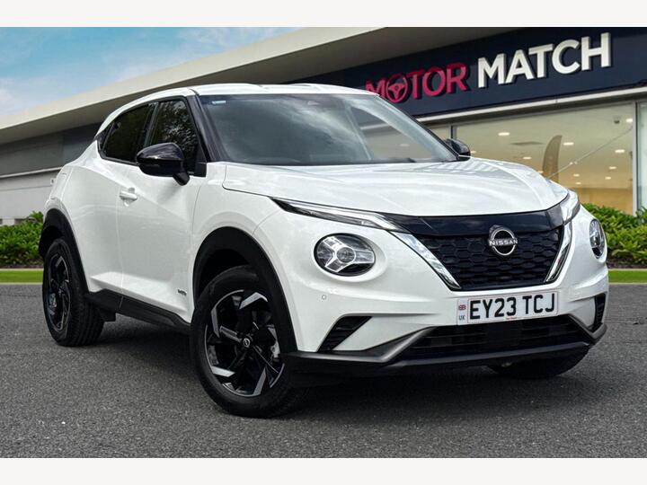 Nissan Juke 1.6 N-Connecta Auto Euro 6 5dr