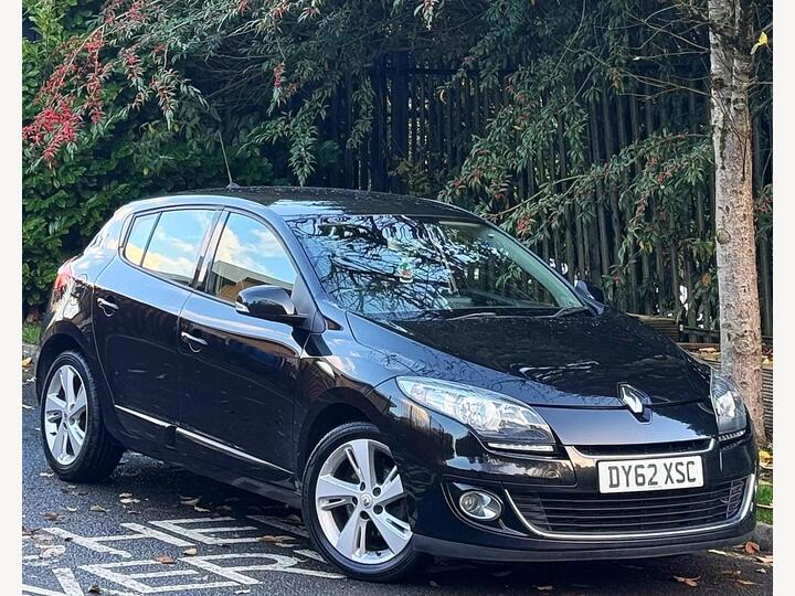 Renault Megane 1.5 DCi Dynamique TomTom Euro 5 (s/s) 5dr Renault Megane 1.5 DCi Dynamique TomTom Euro 5 (s/s) 5dr