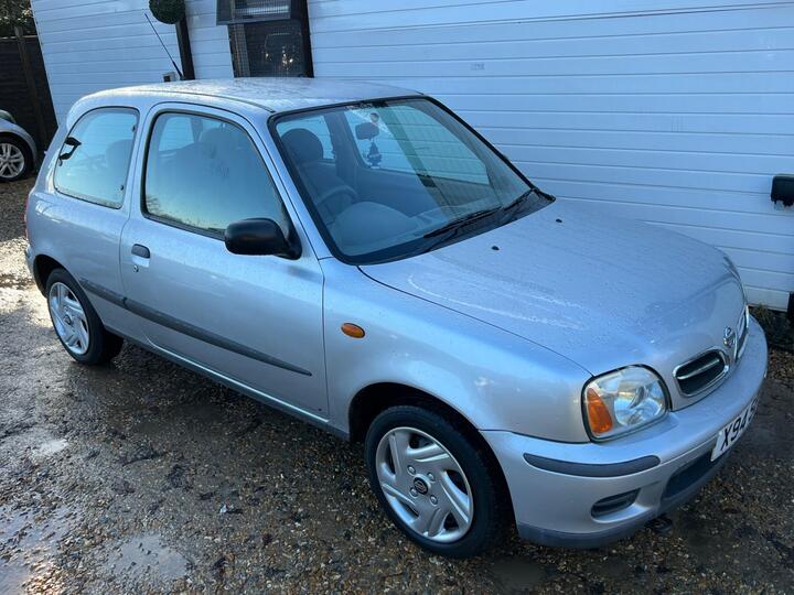 Nissan Micra 1.0 16v SE CVT 3dr