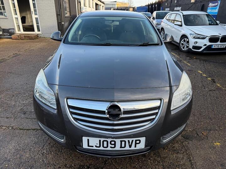Vauxhall Insignia 1.8 16V Exclusiv Euro 5 5dr