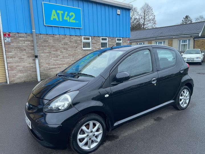 Toyota AYGO 1.0 VVT-i Black Euro 4 5dr