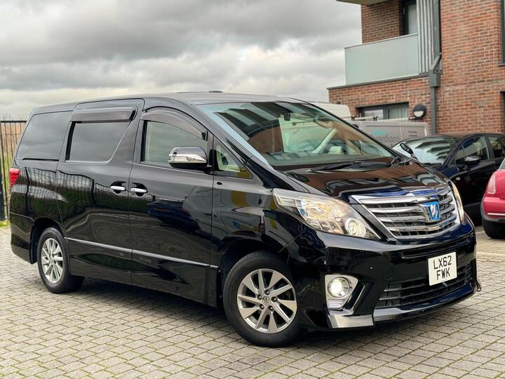 Toyota Alphard HYBRID 2.4L AUTO CRUISE 7 SEATS 5dr
