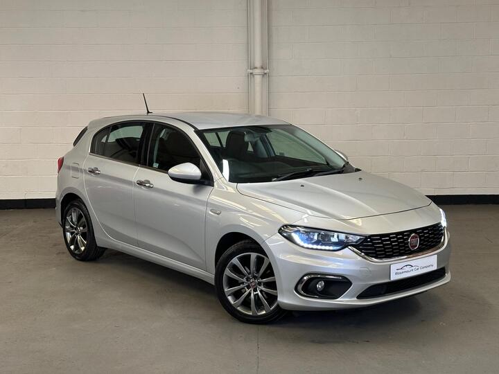 Fiat Tipo 1.4 MPI Lounge Euro 6 5dr