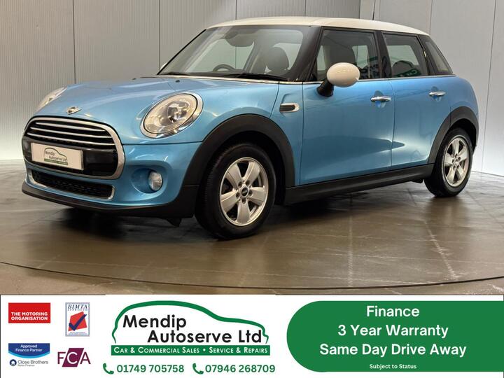 MINI Hatch 1.5 Cooper Hatchback 5dr Petrol Auto Euro 6 (s/s) (136 Ps)