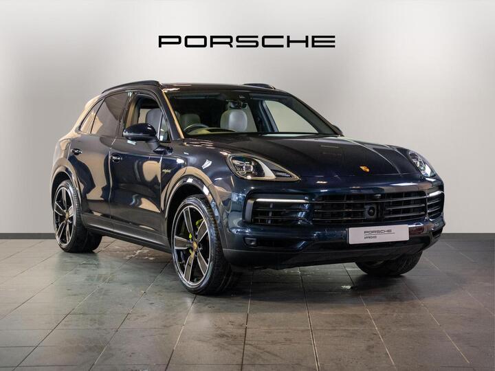 Porsche Cayenne 3.0 V6 E-Hybrid 17.9kWh TiptronicS 4WD Euro 6 (s/s) 5dr (3.6kW Charger)