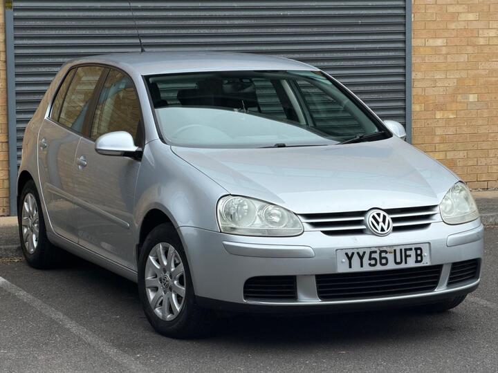 Volkswagen Golf 1.6 FSI Match 5dr