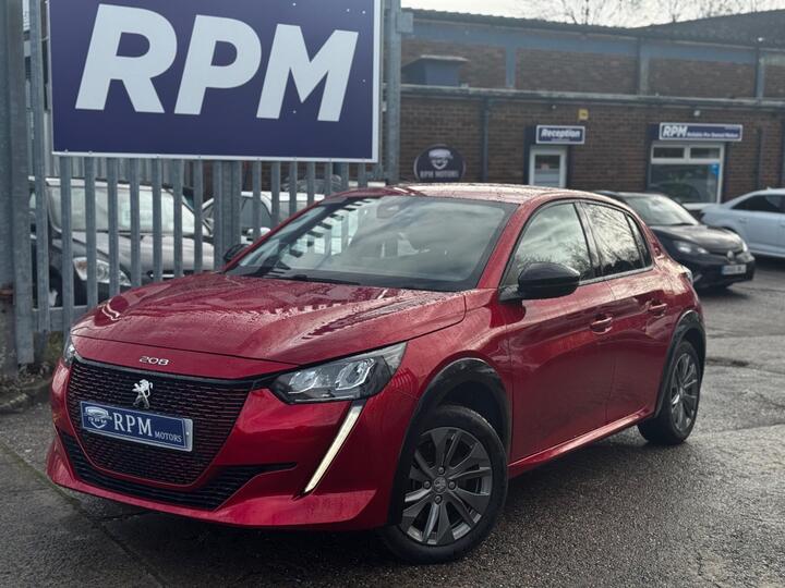 Peugeot E-208 50kWh Allure Premium + Auto 5dr (7.4kW Charger)