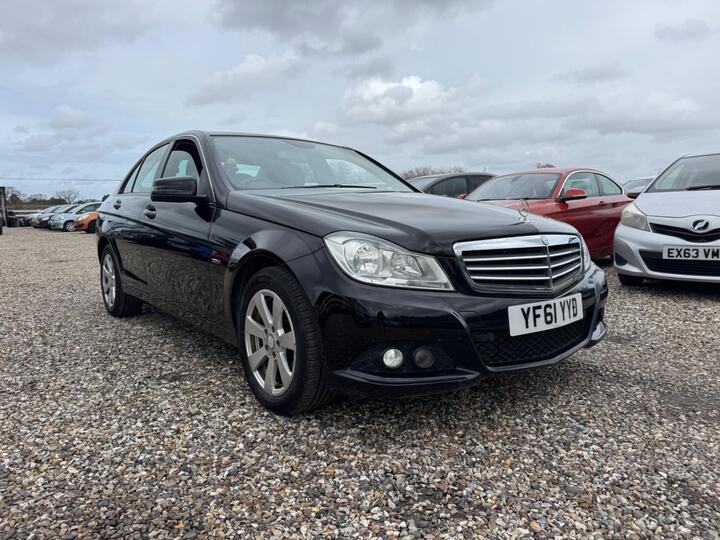 Mercedes-Benz C Class 2.1 C220 CDI BlueEfficiency SE G-Tronic+ Euro 5 (s/s) 4dr