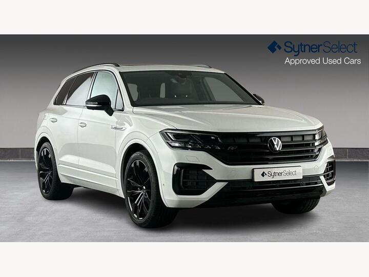 Volkswagen TOUAREG 3.0 TDI V6 Black Edition Tiptronic 4Motion Euro 6 (s/s) 5dr Volkswagen TOUAREG 3.0 TDI V6 Black Edition Tiptronic 4Motion Euro 6 (s/s) 5dr
