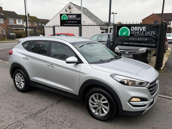 Hyundai TUCSON 1.7 CRDi Blue Drive SE DCT Euro 6 (s/s) 5dr