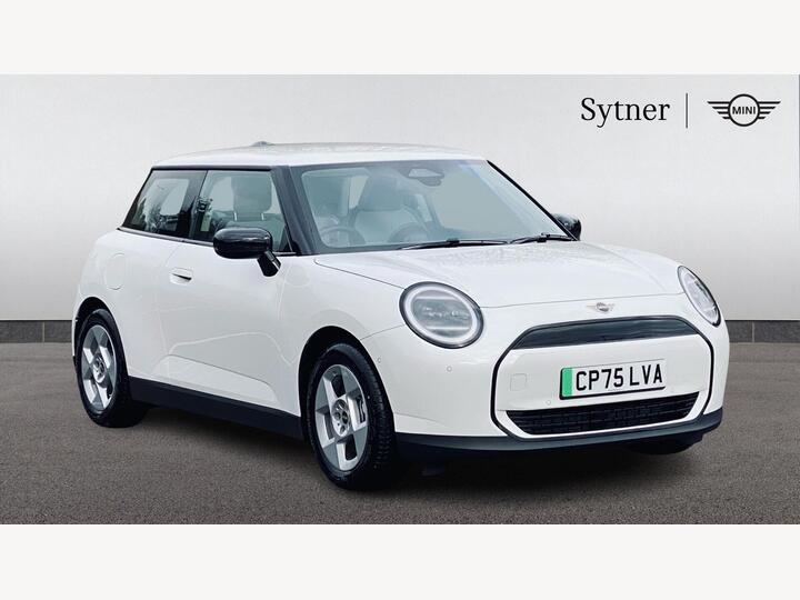 MINI Hatch E 40.7kWh Classic Auto 3dr MINI Hatch E 40.7kWh Classic Auto 3dr