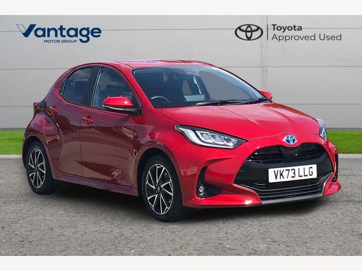 Toyota Yaris 1.5 VVT-h Design E-CVT Euro 6 (s/s) 5dr