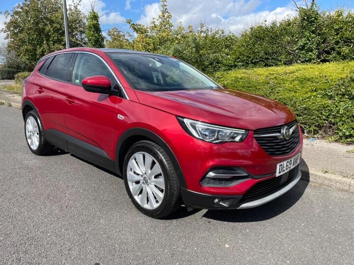 Vauxhall Grandland X 1.2 Turbo Elite Nav Euro 6 (s/s) 5dr Vauxhall Grandland X 1.2 Turbo Elite Nav Euro 6 (s/s) 5dr