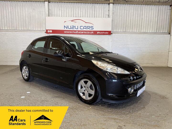 Peugeot 207 1.4 16v SE 5dr Peugeot 207 1.4 16v SE 5dr