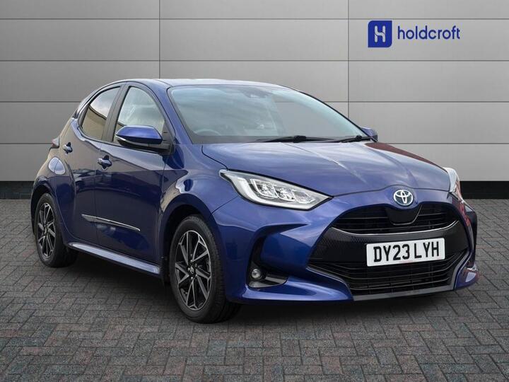 Toyota Yaris 1.5 VVT-h Design E-CVT Euro 6 (s/s) 5dr