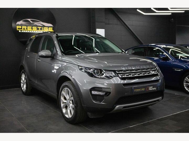 Land Rover DISCOVERY SPORT 2.0 TD4 HSE Auto 4WD Euro 6 (s/s) 5dr Land Rover DISCOVERY SPORT 2.0 TD4 HSE Auto 4WD Euro 6 (s/s) 5dr