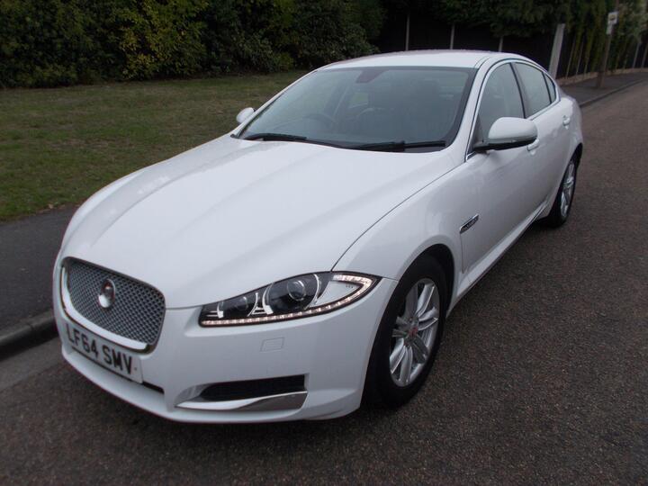 Jaguar XF 2.2d Luxury Auto Euro 5 (s/s) 4dr