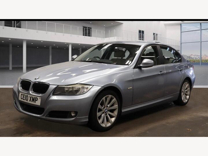 BMW 3 Series 2.0 318i SE Business Edition Euro 5 4dr BMW 3 Series 2.0 318i SE Business Edition Euro 5 4dr