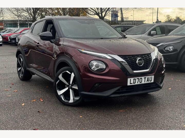 Nissan Juke 1.0 DIG-T Tekna DCT Auto Euro 6 (s/s) 5dr Nissan Juke 1.0 DIG-T Tekna DCT Auto Euro 6 (s/s) 5dr