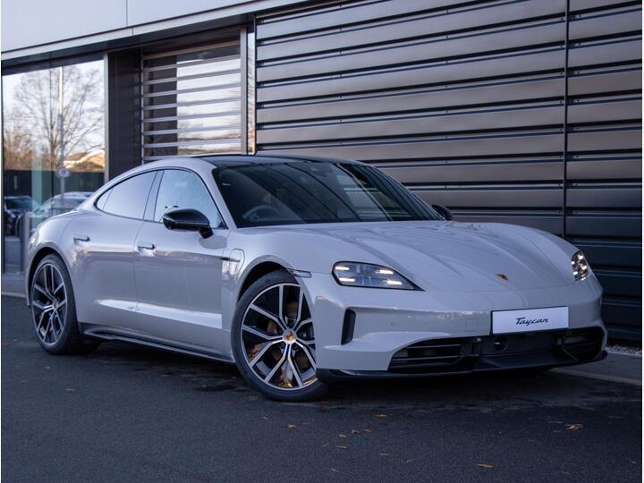 Porsche Taycan Performance Plus 105kWh Black Edition Auto RWD 4dr (11kW Charger)